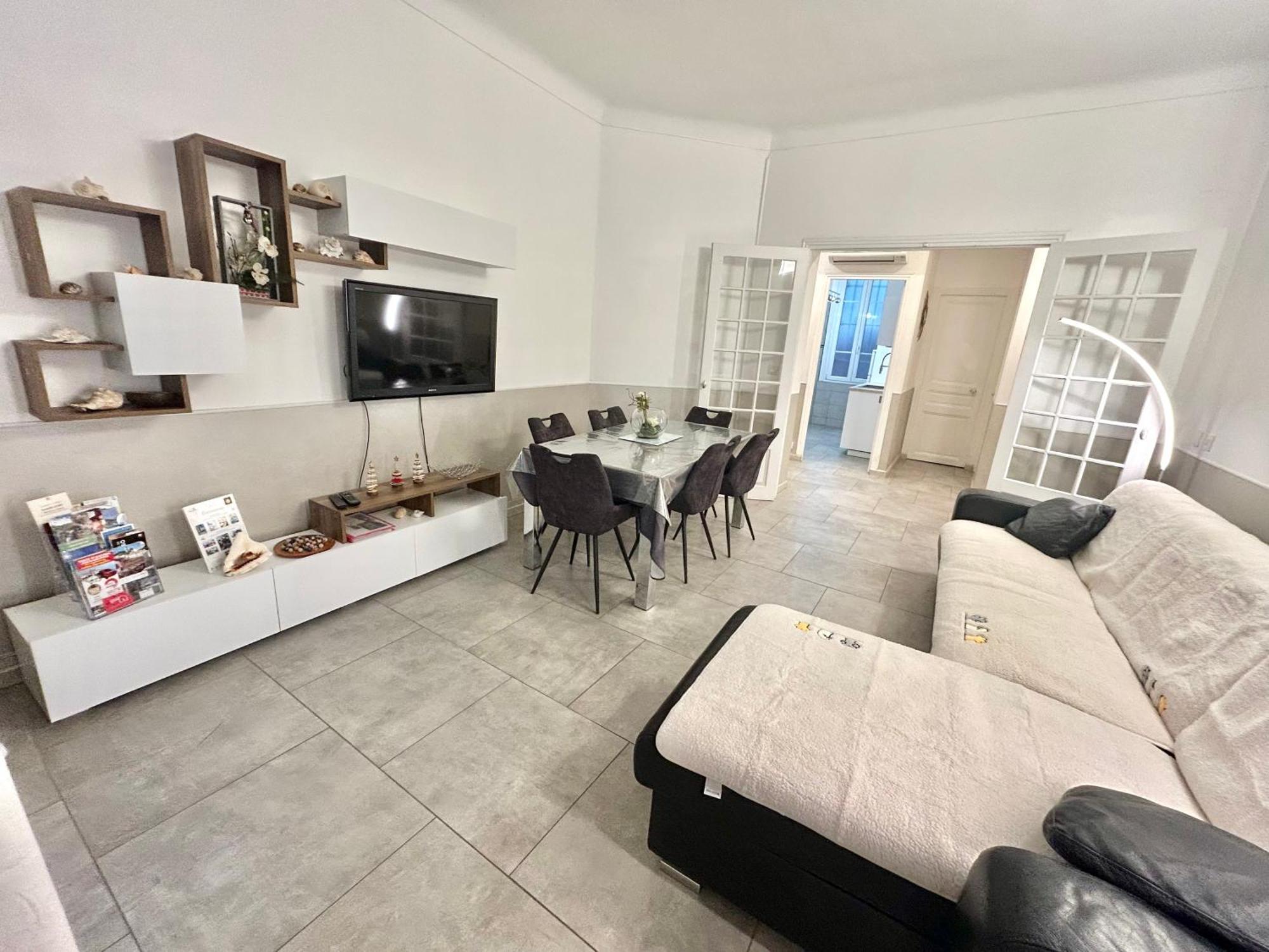 Amiral Courbet Apartment Juan-les-Pins Eksteriør bilde