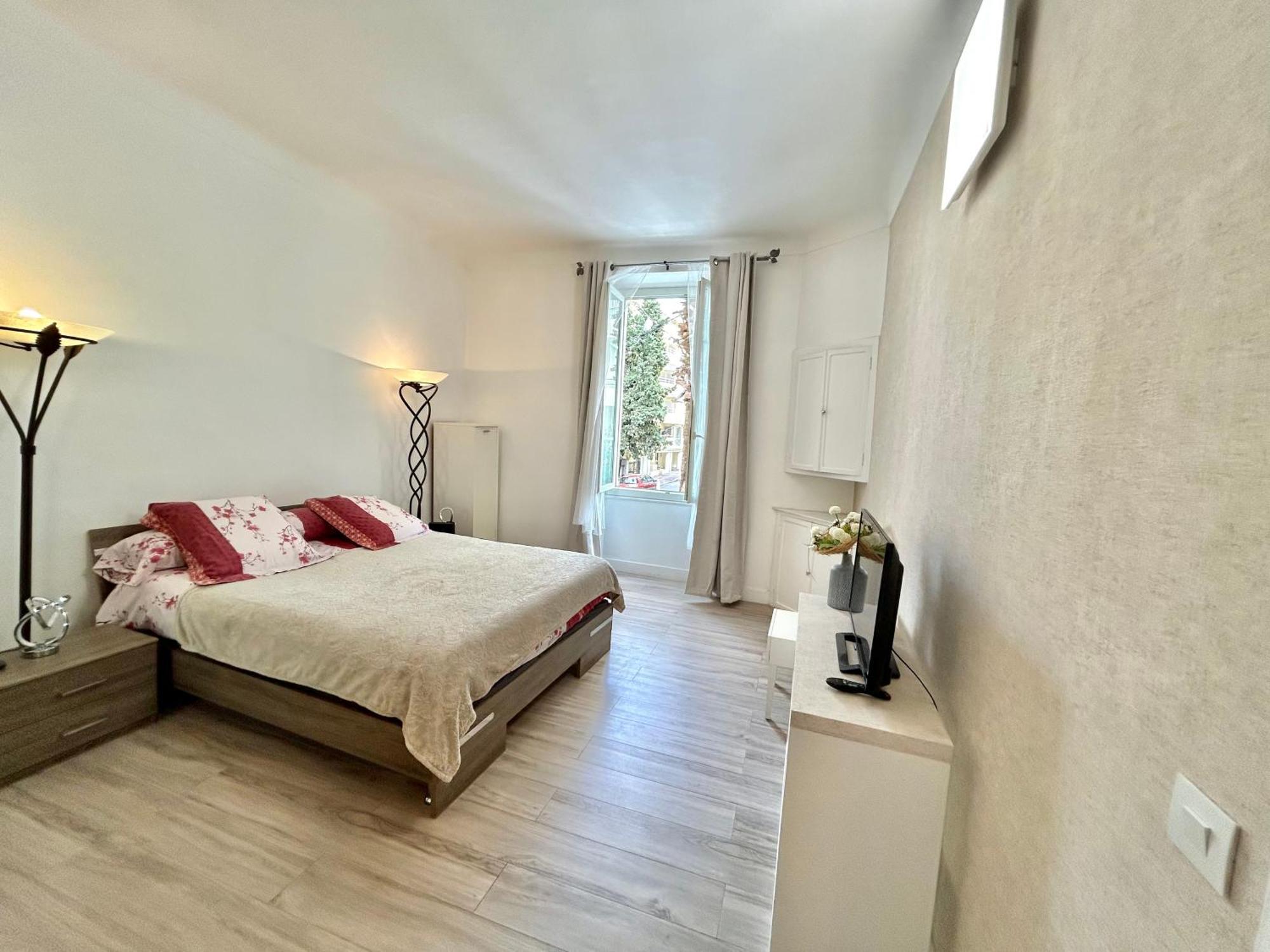 Amiral Courbet Apartment Juan-les-Pins Eksteriør bilde